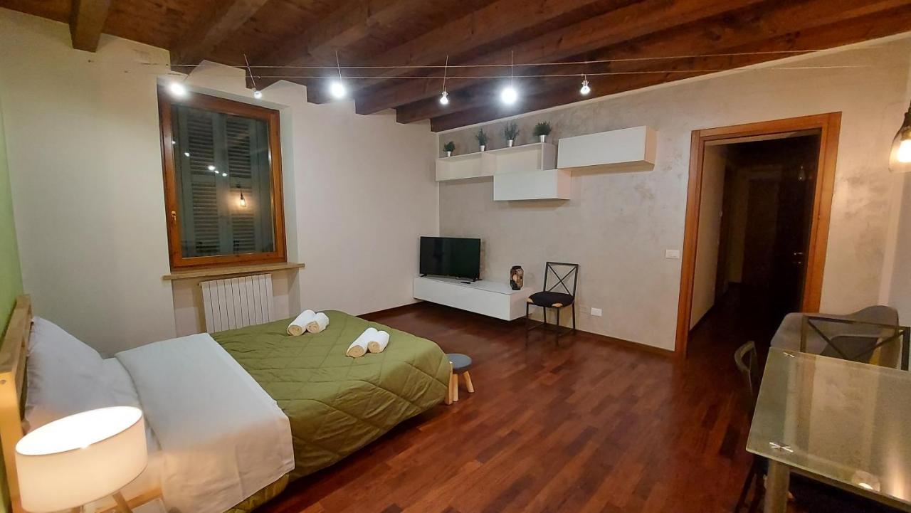 Marconi Rooms - Porta Leoni Верона Экстерьер фото